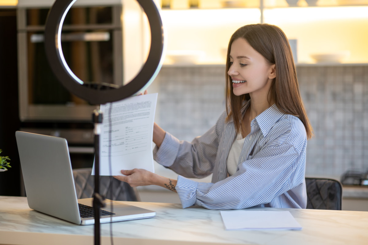Top 5 Best Laptop Light for Video Conferencing